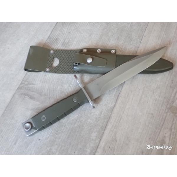 BAIONNETTE SUISSE VICTORINOX pour FASS 90 - Peut servir de dague de chasse