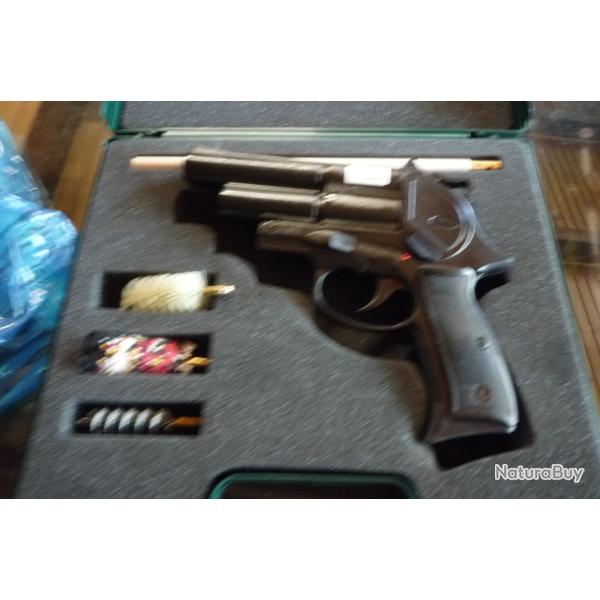 PISTOLET DE DEFENSE GC54