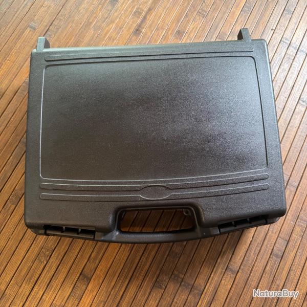 SOLIDE MALLETTE NOIRE POUR ARMES DE POING