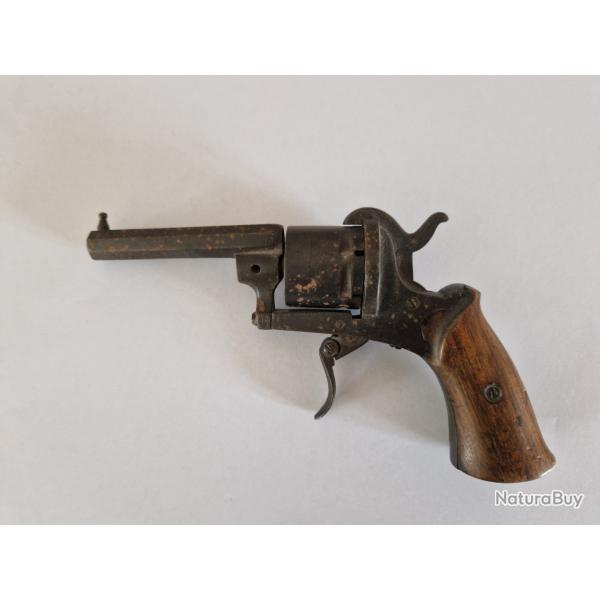 Revolver type Lefaucheux cal. 7mm � broche A