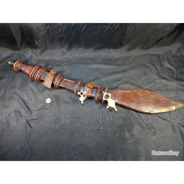 ANCIEN SABRE MANDINGUE / SOFA FIN XIX CROIX DU SUD