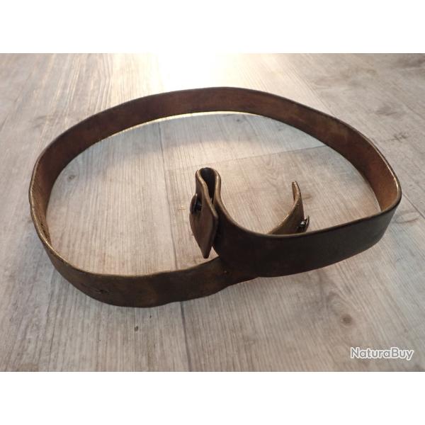 1926 Sangle en cuir / bretelle pour fusil suisse Mdle 1889 ou 96/11 ou G11.