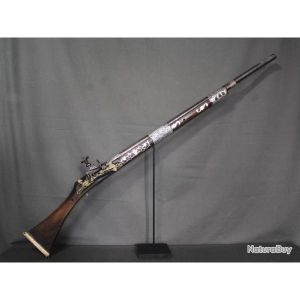 Fusil court moukhala Alg�rien avec canon damas - Alg�rie, dat� 1855