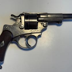 R&eacute;volver Chamelot Delvigne 11mm73