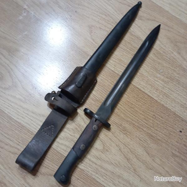 Ba�onnette Yougoslave VZ 24 avec porte fourreau.