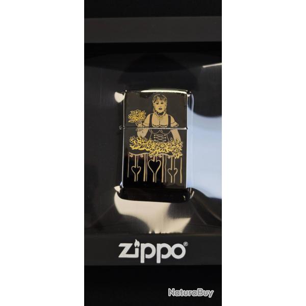 Zippo 251714 Briquet � essence - Coupe vent - Mod�le Moutain Domina