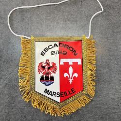 fanion militaire escadron 2/22 marseille "cagous"