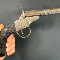 EXCEPTIONNEL ET S&Ucirc;REMENT UNIQUE PISTOLET DE SALON cal. 22 short