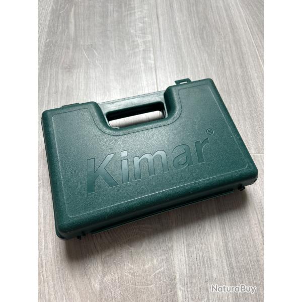 Makette Kimar arm� de poing