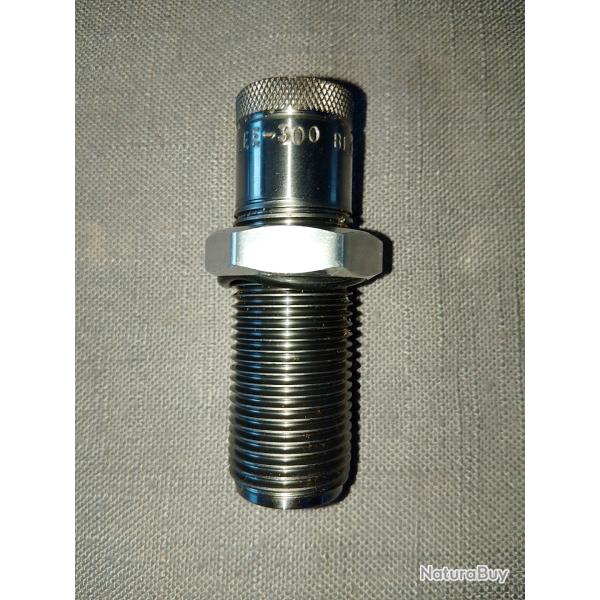Outil pour raccourcisseur de douilles LEE Quick Trim Die Body cal.300 AAC Blackout #90689
