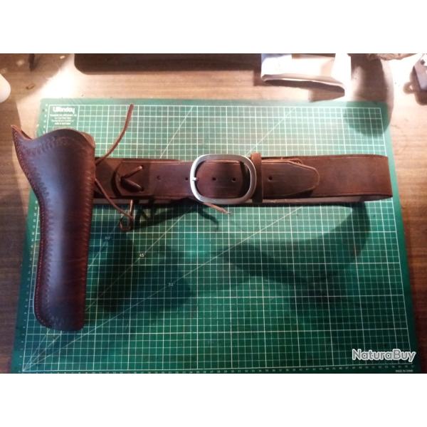 Holster western avec sa ceinture pour Remington 1858