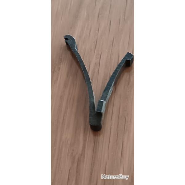 RESSORT EN "V"  LOT 18