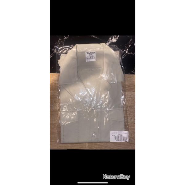 NEUVE!!!Chemise vert amande de l'arme franaise manche longue Taille 41/42 ou de Taille L