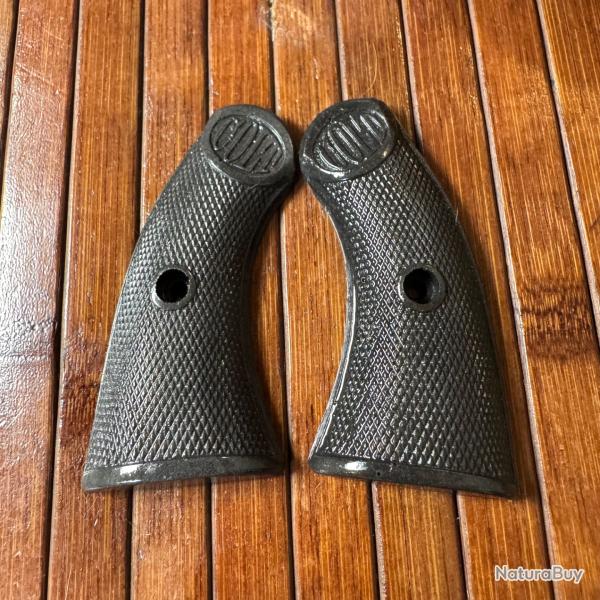 PLAQUETTES POUR COLT POLICE 32 COLT ET 32 S&W ET POLICE POSITIVE - NEW POLICE