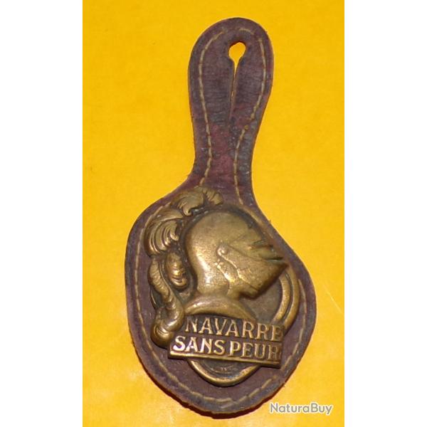 5� R.I, NAVARRE SANS PEUR, L Bazor ,heaume empanach� de Henri IV au-dessus de la devise Navarre sans