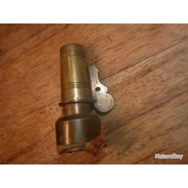 Embout en laiton de poire � poudre avec bouchon doseur en laiton