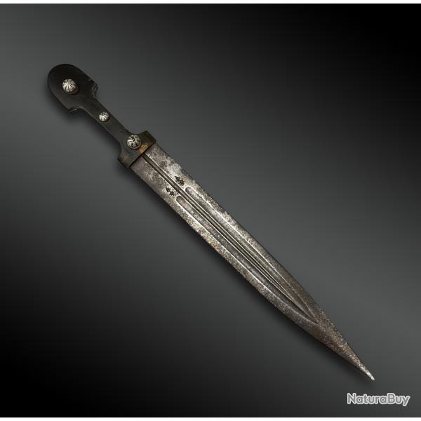 POIGNARD appel� Kindjal - Caucase, Nord du Daghestan - XIX�me si�cle