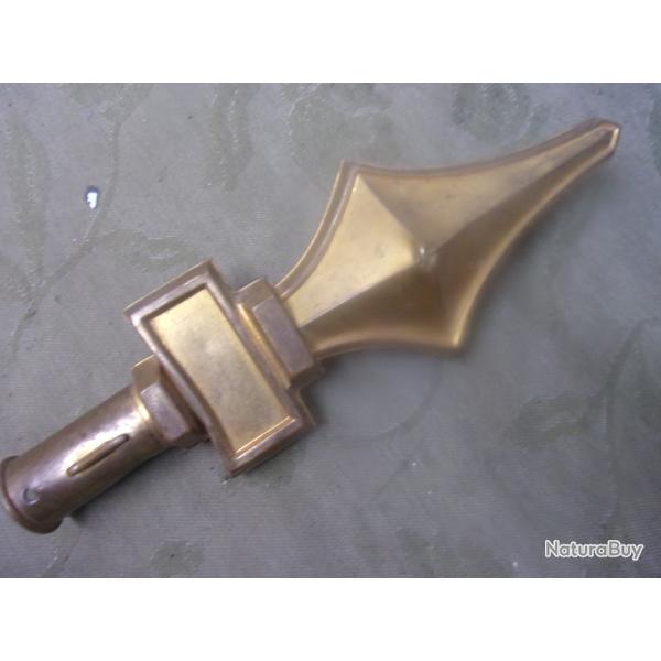 hampe de porte-drapeau 35 cm