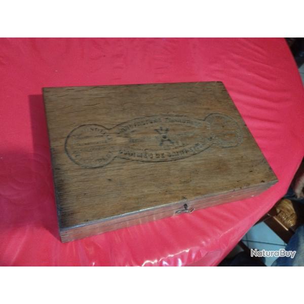 TR�S JOLIE BO�TE MANUFACTURE FRAN�AISE ST.ETIENNE