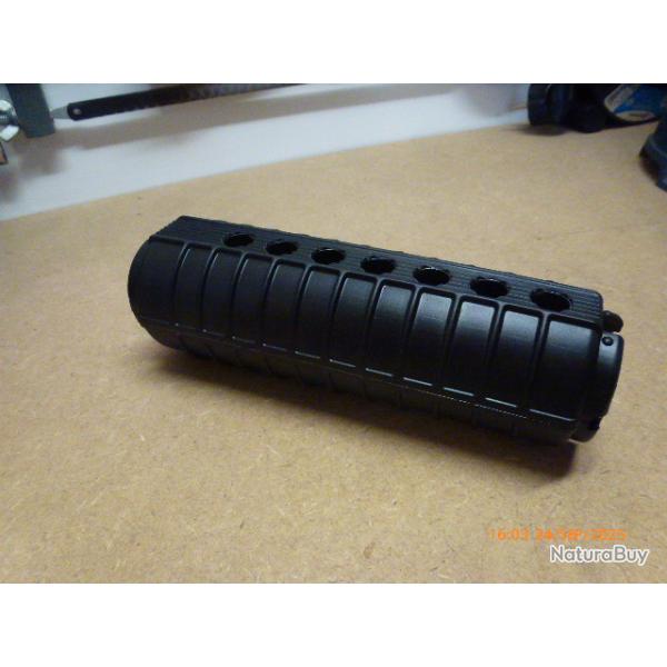Garde main ar15 standard 7 pouces