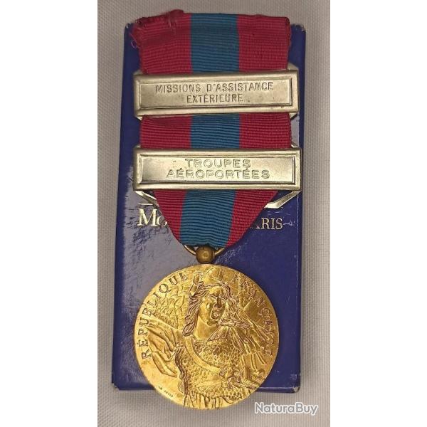 M�daille de la D�fense National Troupes A�roport�es