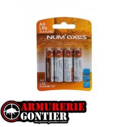 Piles AA LR06 1.5V NUM'AXES alcalines x4