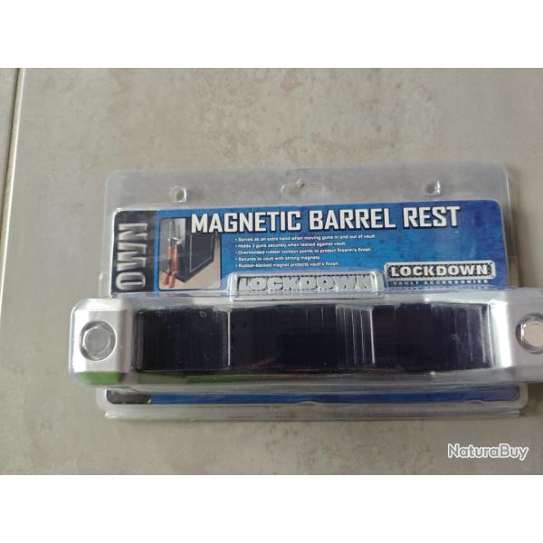 Support magntique d'armes (pour coffre)