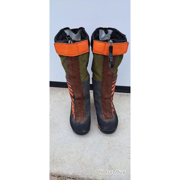 vends bottes CRISPI taille 38