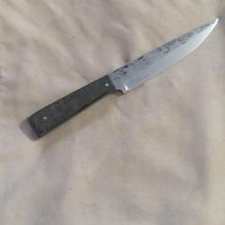 Couteau forg&eacute; manche en buffle