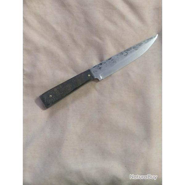 Couteau forg� manche en buffle