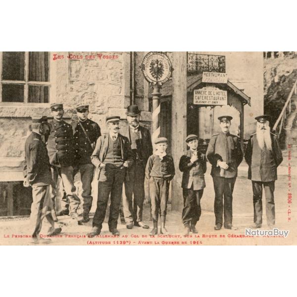 CPA -VOSGES Les cols des Vosges le personnel Douanier Fran�ais et Allemand N�1570