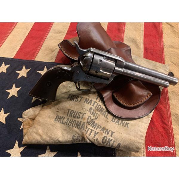 Colt SAA Frontier Six Shooter (44-40 Winchester) de 1882