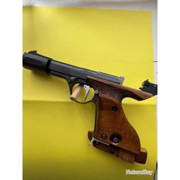 PISTOLET UNIQUE - Mod�le DES 69 - Calibre 22 Lr