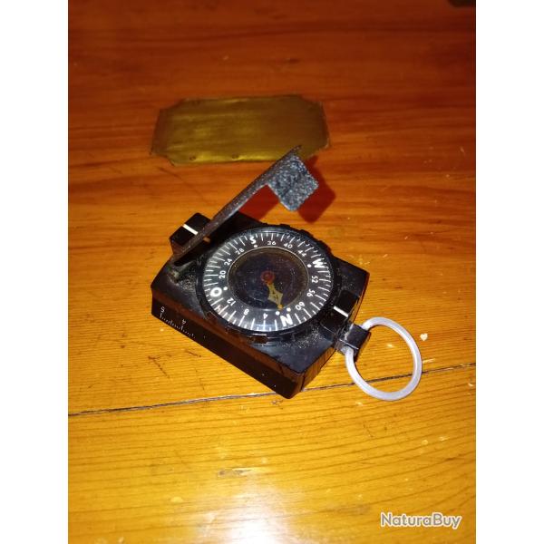 Boussole Allemande Bakelite modle prcoce Wilkie