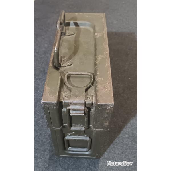 Caisse pour chargeurs MG13