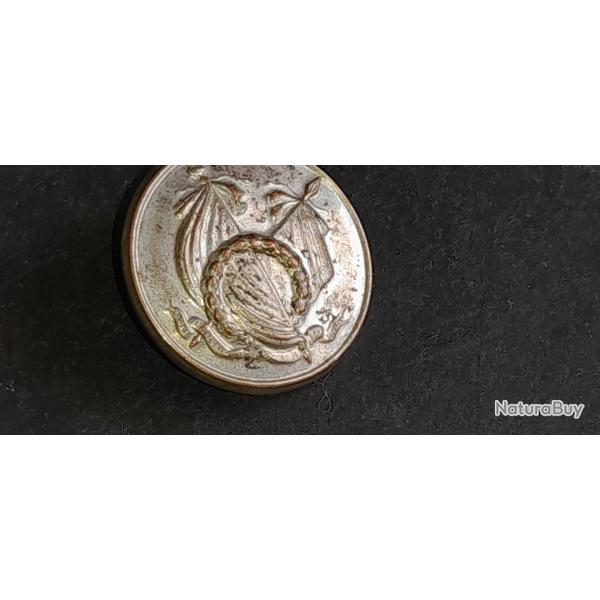 BOUTON INTENDANT MILITAIRE 1844