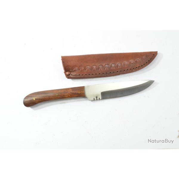 Couteau droit fixe de fabrication artisanale avec �tui cuir