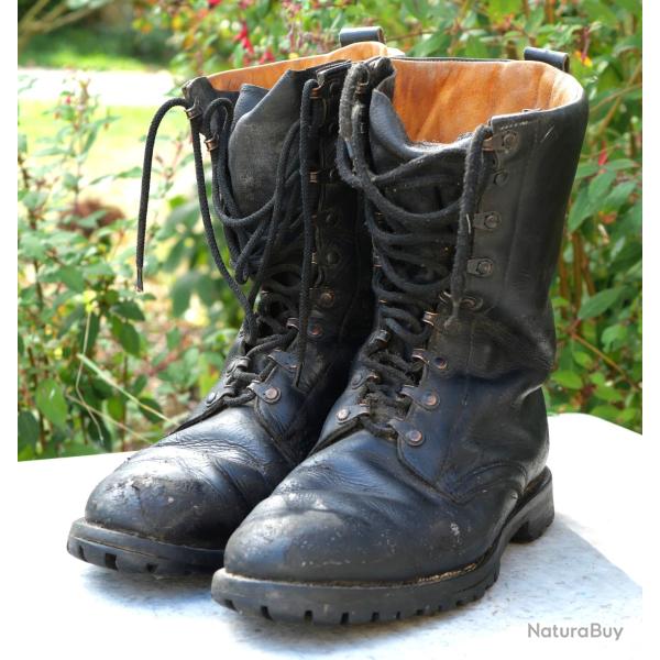 Paire de bottes � lacet  sans doute para ALLEMAND Fallschirmj�ger AMF25BOT001  �poque ann�es 50/60