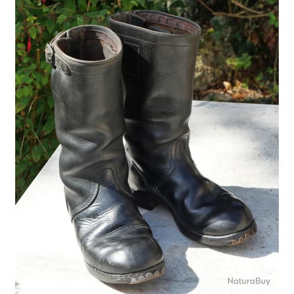Paire de bottes allemandes � boucle semelles continental ferr�es C AMF25BOT003