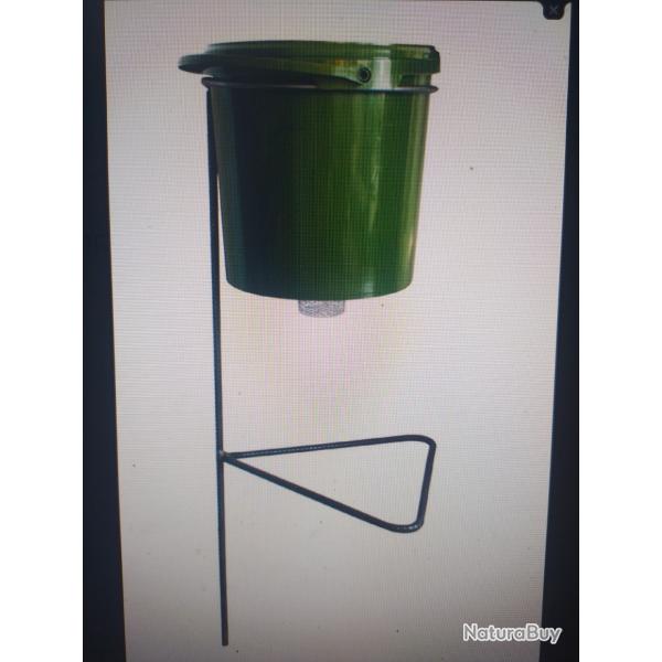 Seau agrainoir petit gibier