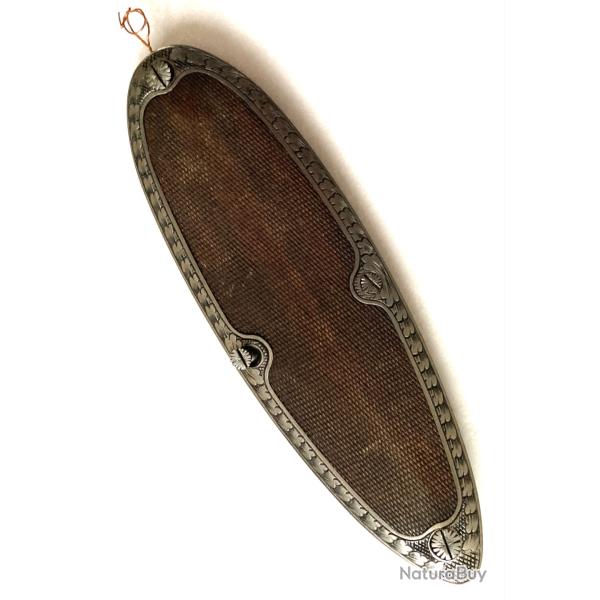 Tr�s belle plaque de couche squelette (noyer quadrill�,acier et vis) num�ro 46: 140 X 42 mm