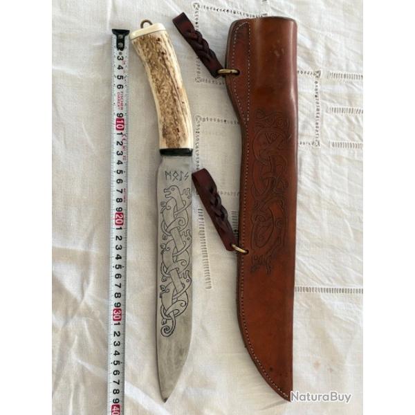 COUTEAU SCRAMASAX ARTISANAL JAMAIS UTILISE
