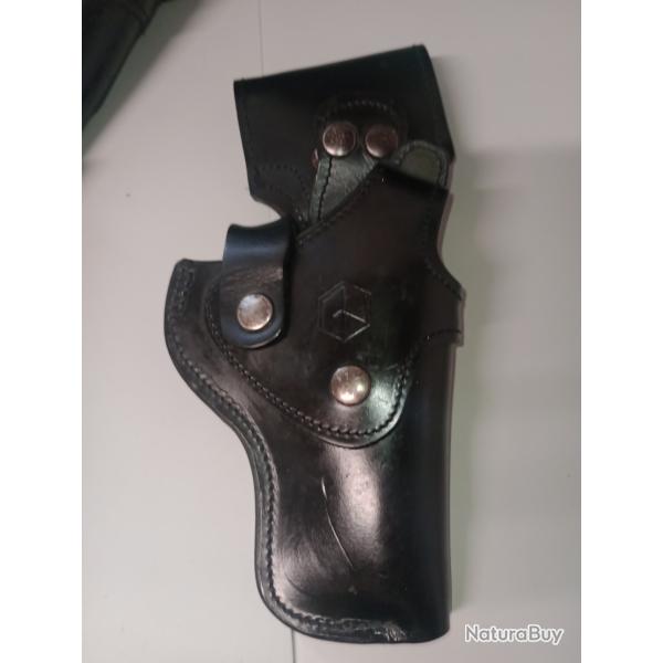 Holster revolver