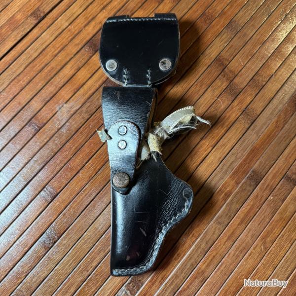 BEAU HOLSTER DE QUALIT� EN CUIR POUR REVOLVER COMPACTE SUBNOSE DU SOLIDE