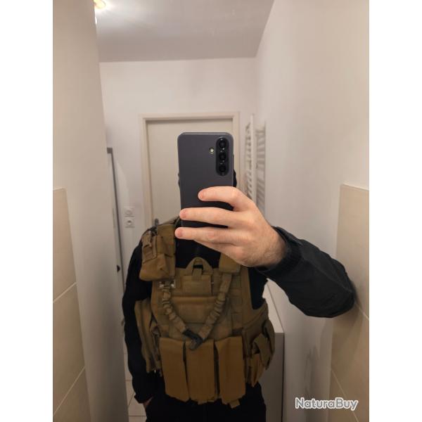 Gilet tactique Swiss Arms full �quiper