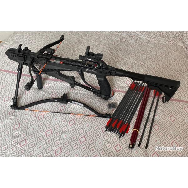 Arbalette EK ARCHERY peu servie excellent tat.