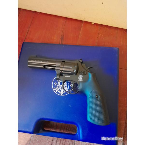 Revolver Smith&Wesson 586 � plomb 4.5mm neuf
