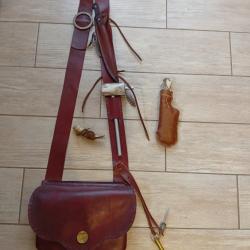 Musette de trappeur, possible bag avec accessoires.