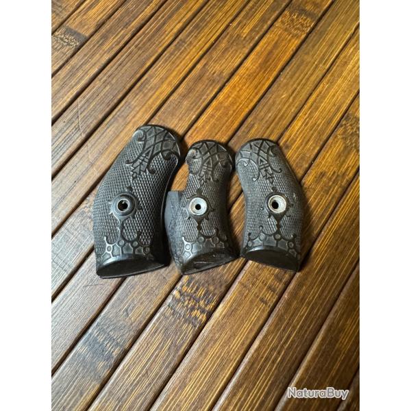 3 PLAQUETTES DE CROSSE HARRINGTON RICHARDSON