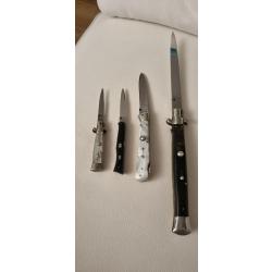 4 couteaux anciens automatiques italiens en tr&egrave;s bon &eacute;tat